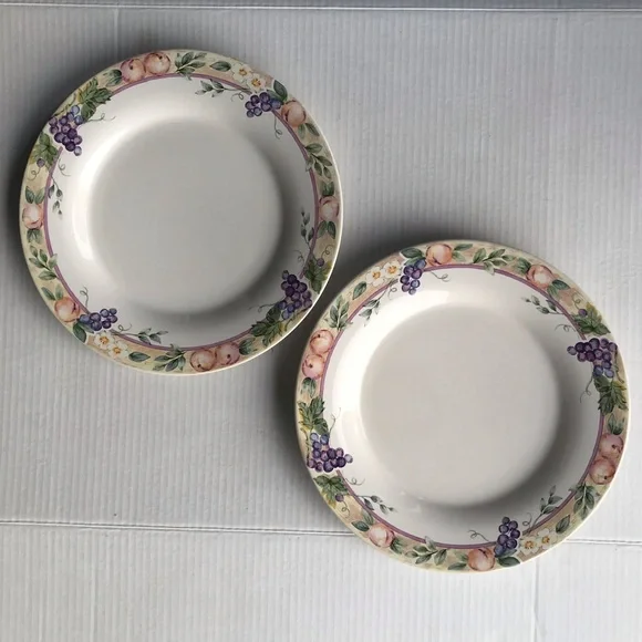 Set Of 2 Vintage Pfaltzgraff “Orchard” Dinner Plates 11” - Picture 2 of 6